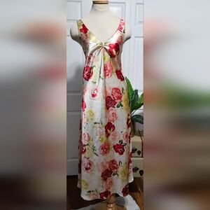 OSCAR DE LA RENTA Chemise floral satin maxi-length, V-neckline slip dress!